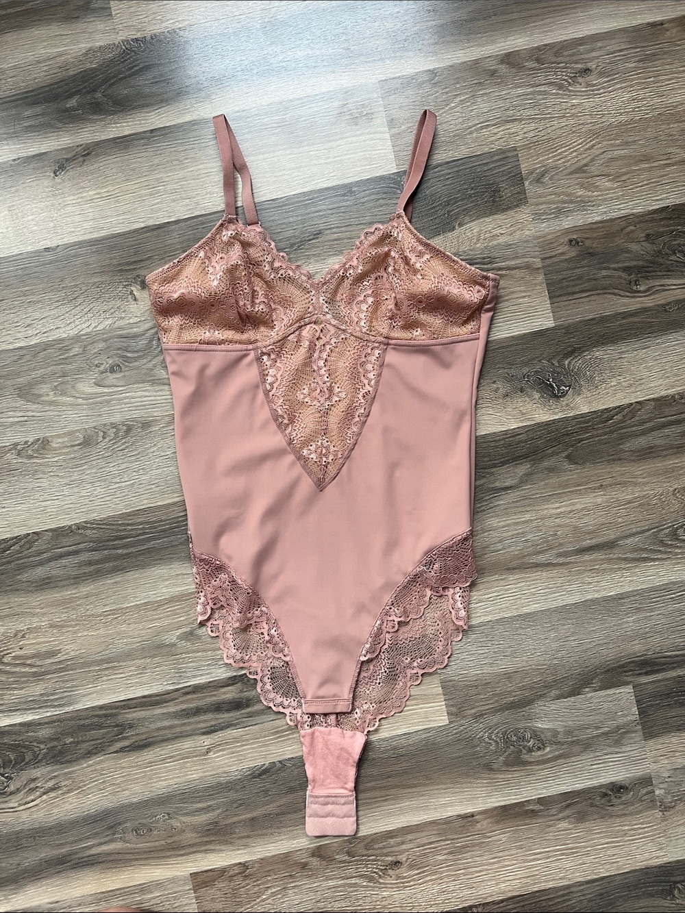 Women's Medium Lace-Detail Dusty Pink Bodysuit Thong